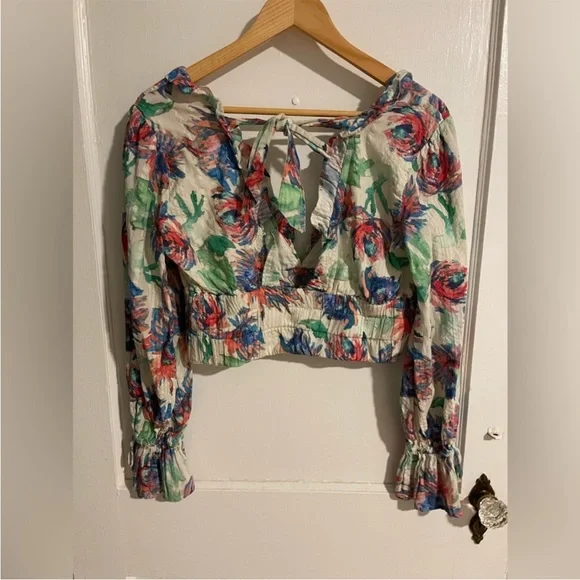 Anthropologie gathered cropped floral top - Picture 12 of 12